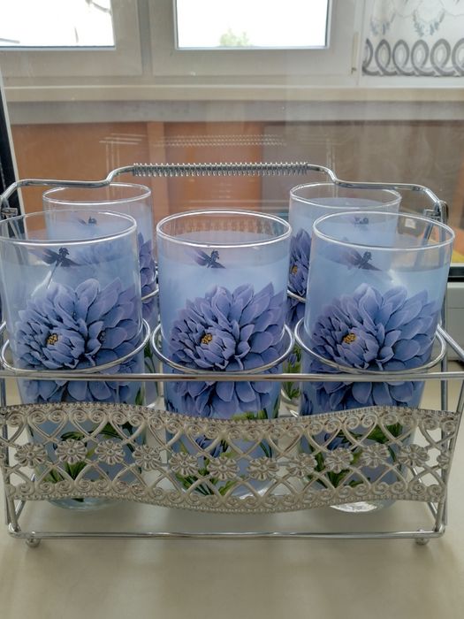 Продам набор 5 стаканов.