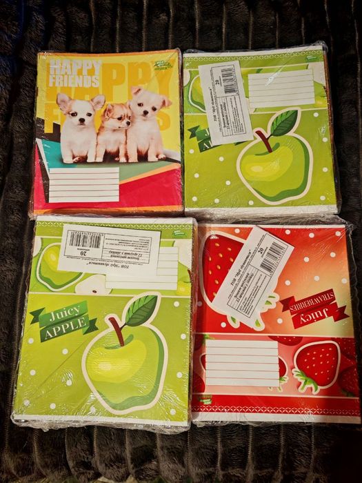 Зошити шкільні 12 аркушів,у лінію