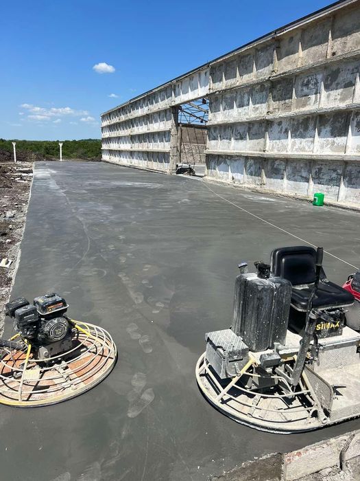 Бетонні роботи ( будь-який різновид)