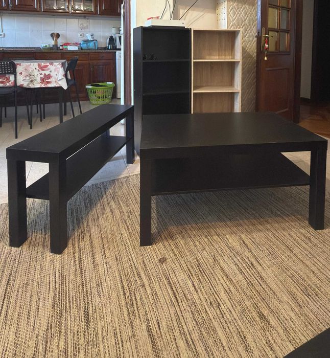 Mesinhas de centro e armário multiuso