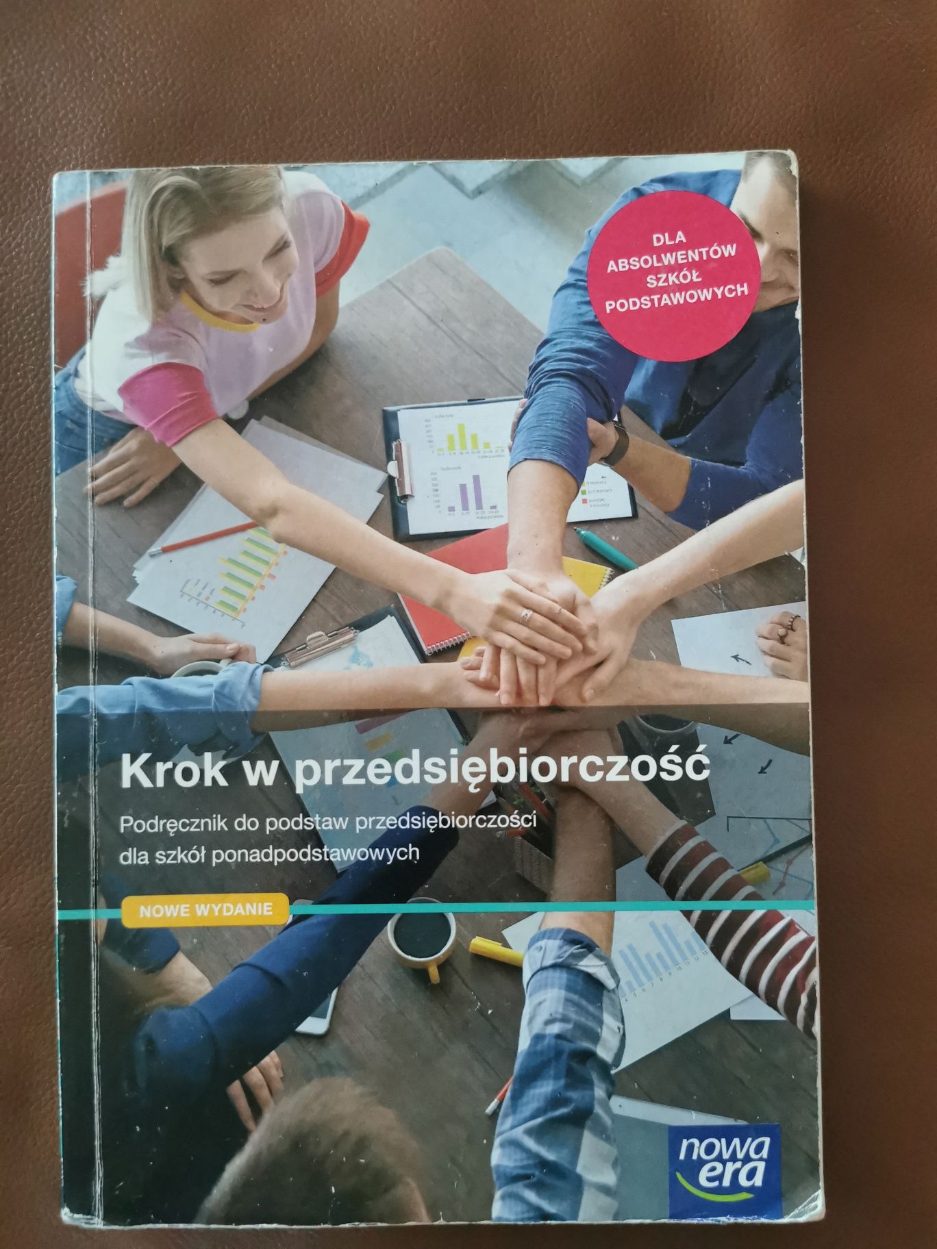 Podręcznik "Krok w przedsiębiorczość" dla szkół ponadpodstawowych