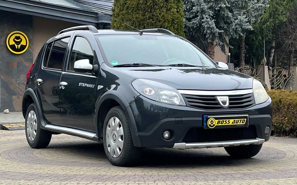 Dacia Sandero 2011