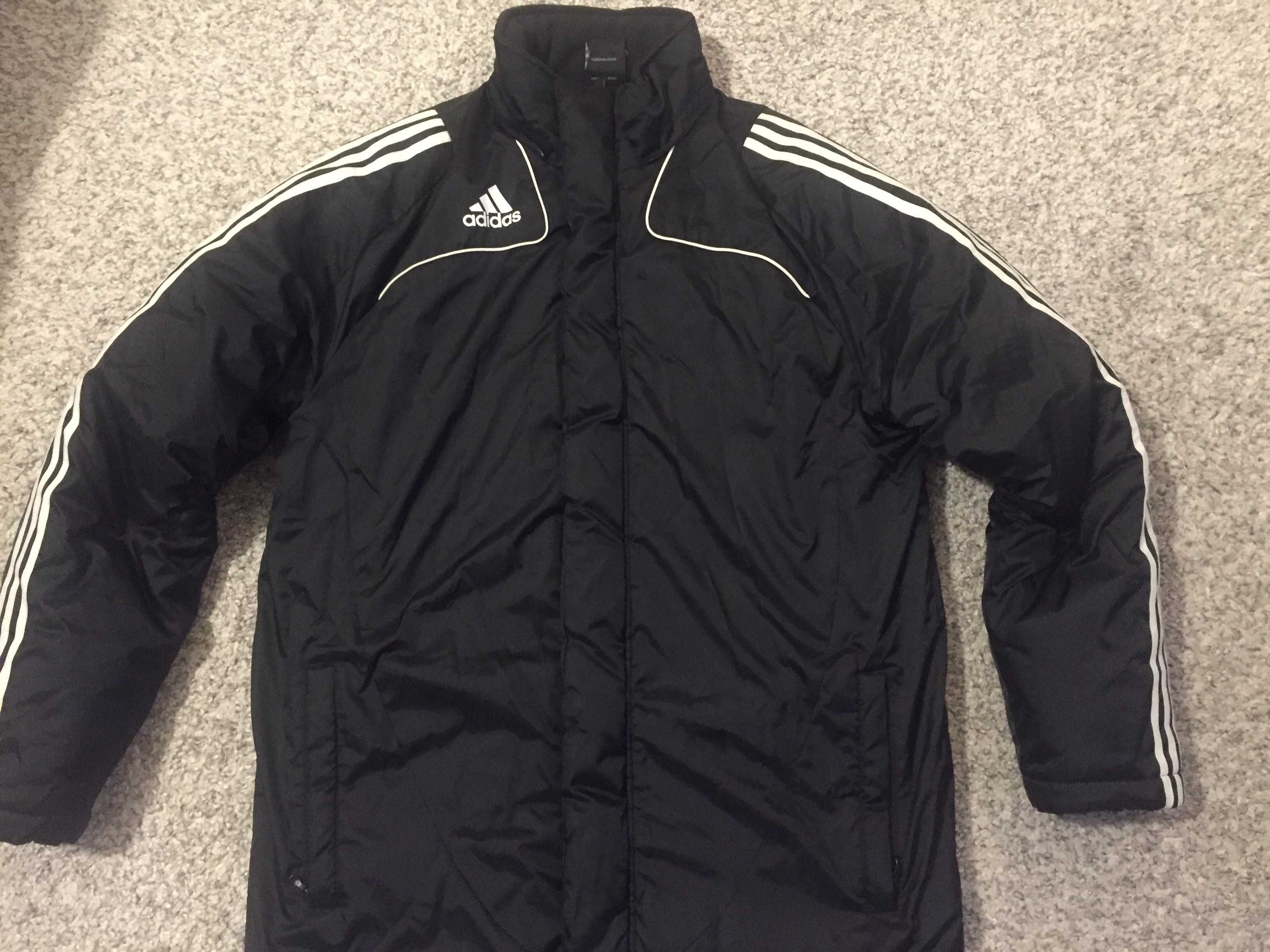 Casacos e Impermeáveis Adidas