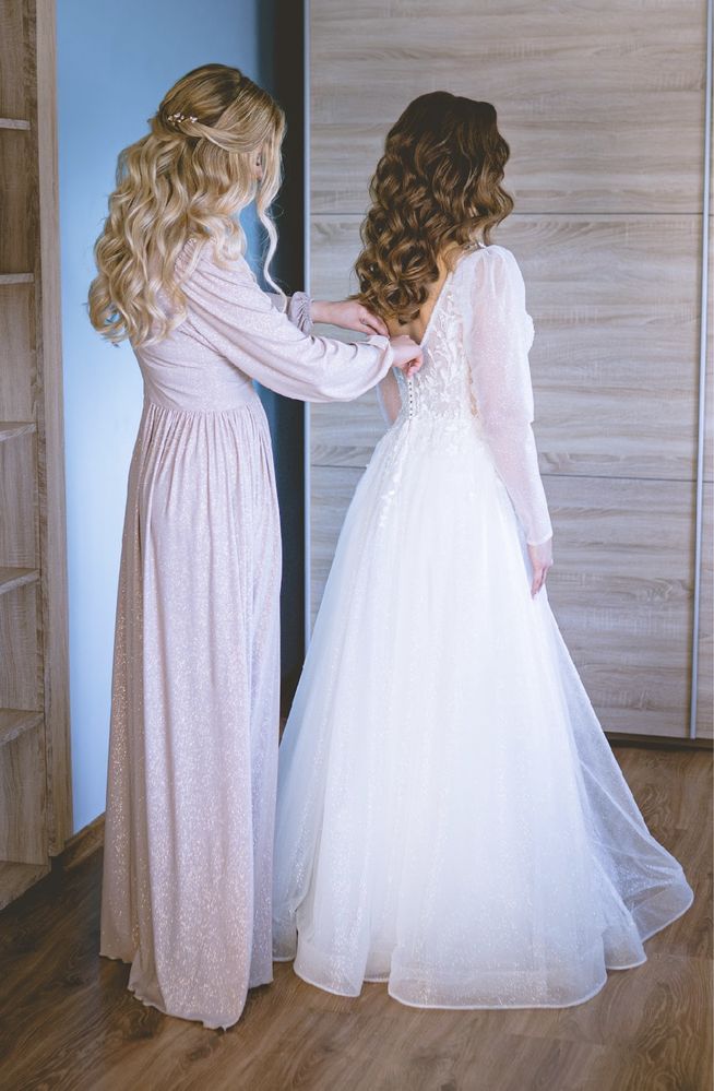 Suknia ślubna glamour