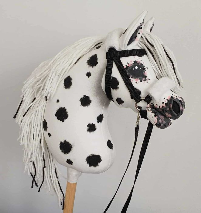 Tarantowaty konik Hobby Horse + akcesoria