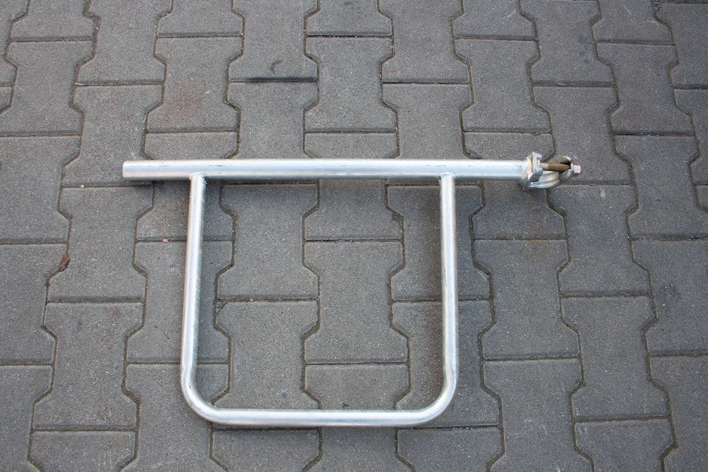 Rusztowanie do fasad i elewacji stalowe P70 typu Plettac 57m2