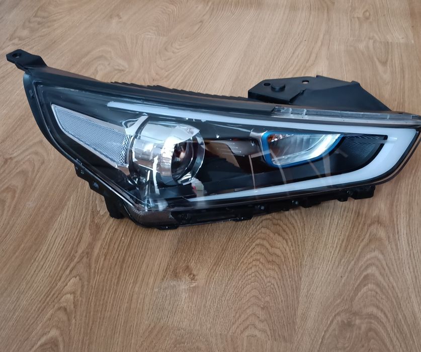 Prawa lampa Hyundai 2018 rok