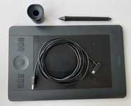 Графічний планшет Wacom Intuos Pro small Pen Tablet PTH-451