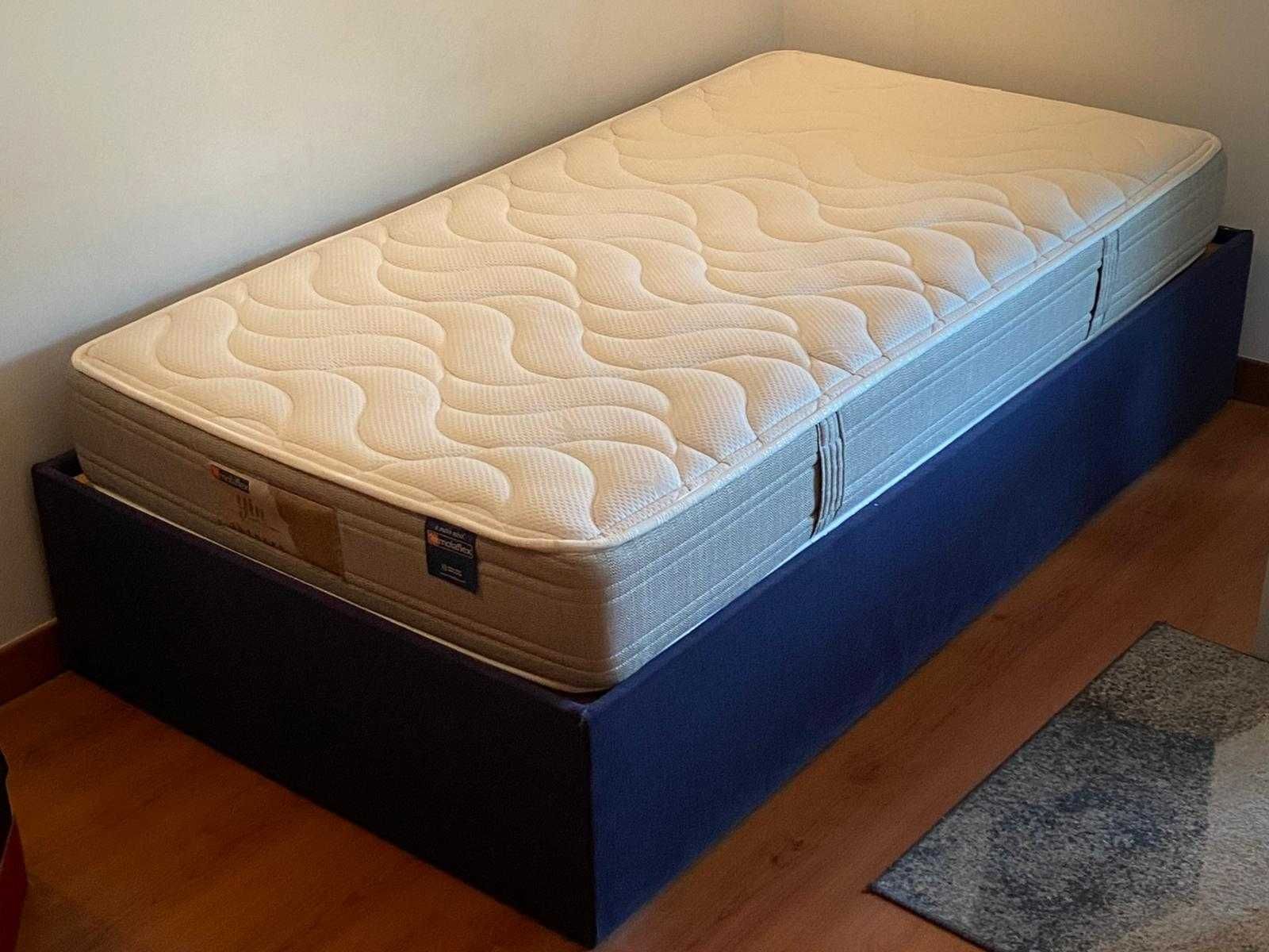 Colchão Molaflex de cama de solteiro como novo