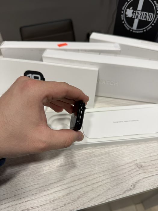 New open/box apple watch 10 series 42mm jet black,