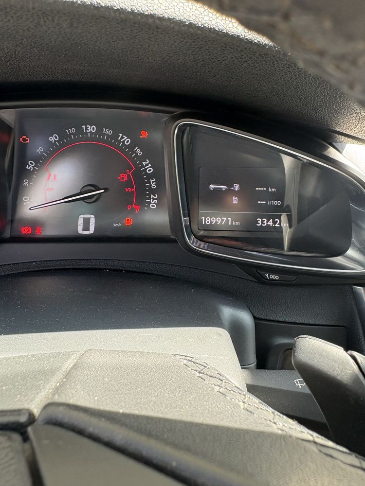 Ds5 hibrido 200 cv