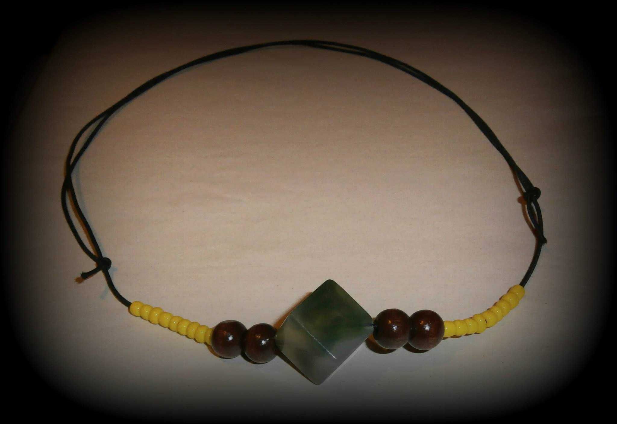 Colares de estilo étnico novos!