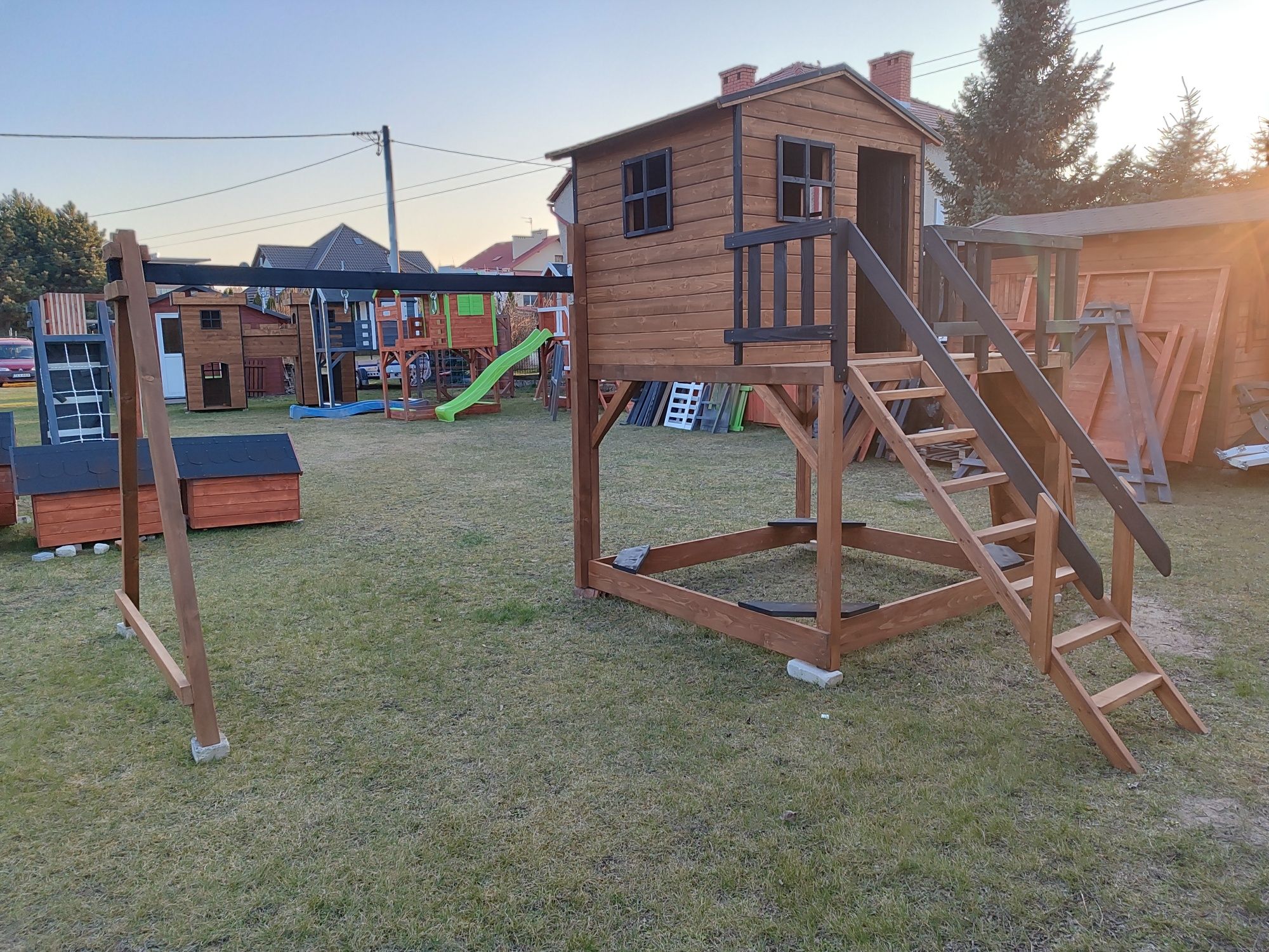 Plac zabaw, Duży domek dla dzieci XXL, huśtawka, zjeżdżalnia,