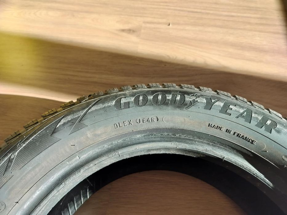 Opony zimowe 14" GOODYEAR