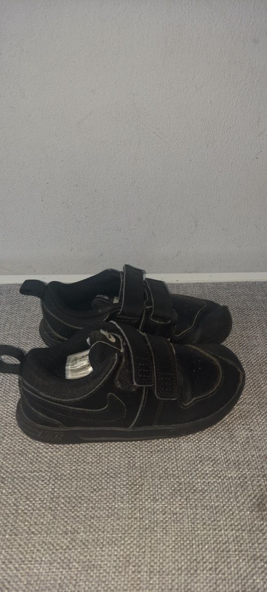 Buty ,adidasy nike rozm.26