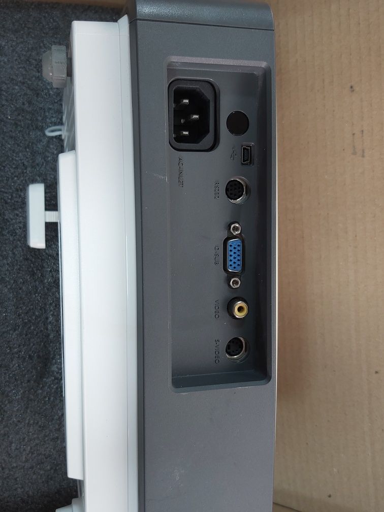 Проектор BenQ MP511