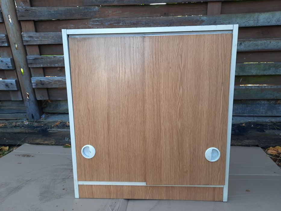 Szafka szafa kuchenna łazienkowa wisząca stojąca drzwi przesuwne 60 cm