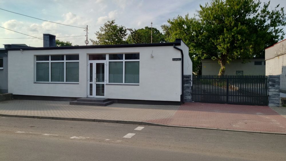 Lokal handlowo-usługowy 133 m² – parter, parking, duże witryny – świet