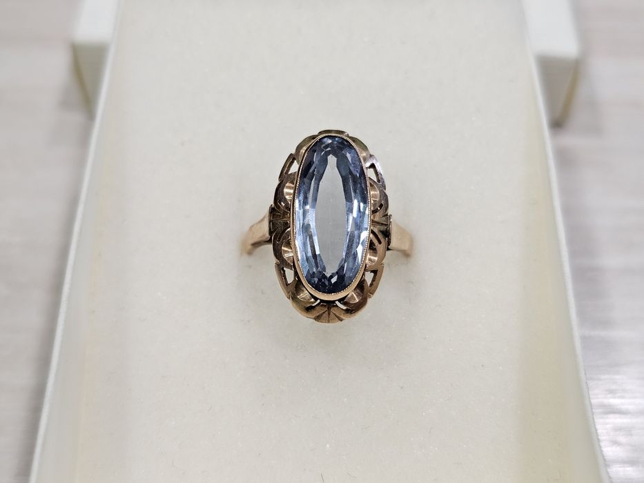 Złoty używany pierścionek PODŁUŻNE OCZKO NIEBIESKIE PR 585