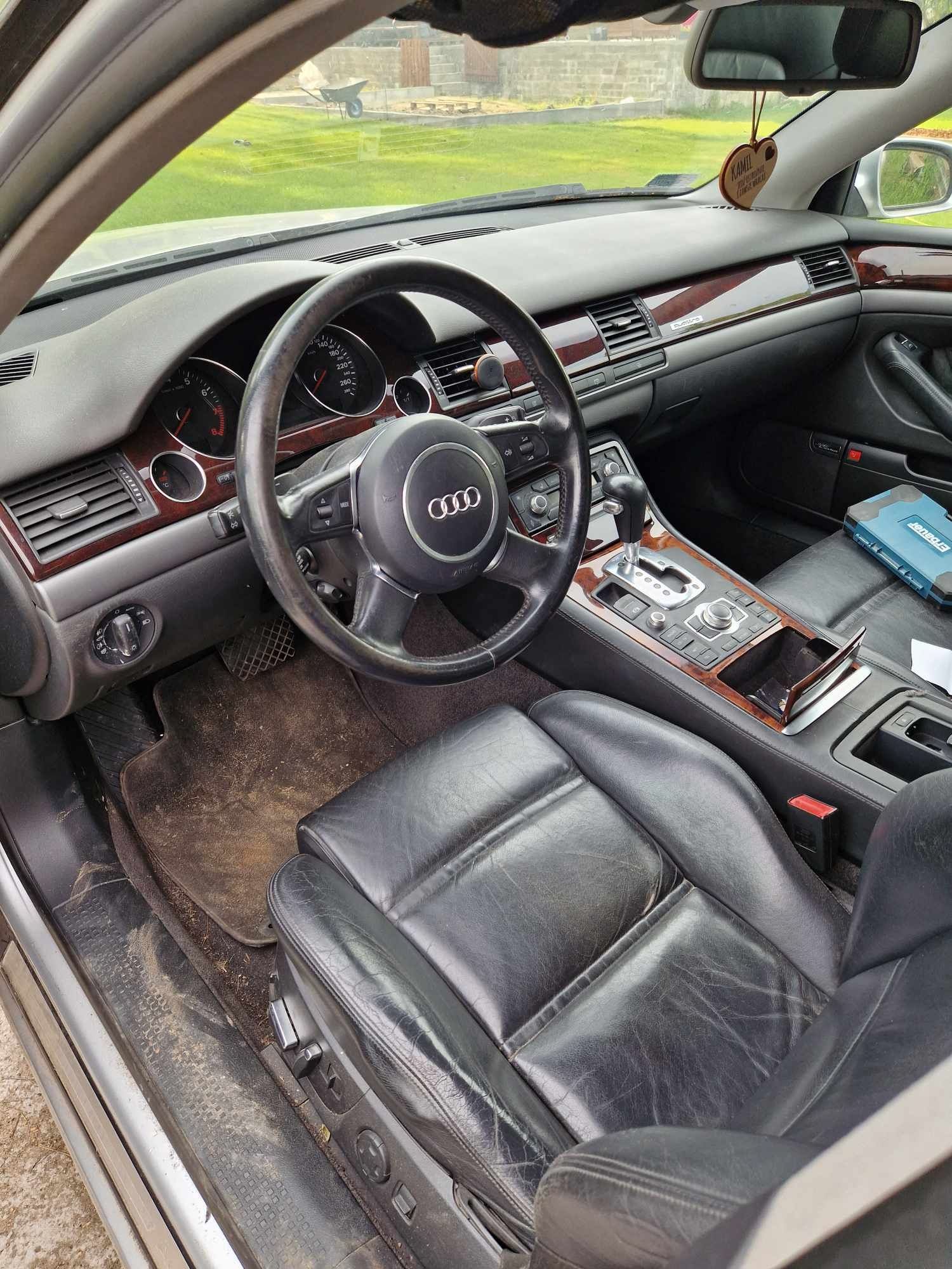 Audi A8 D3 4.2  części LY7W