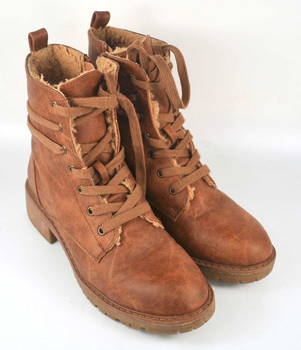 Używane ocieplane botki Anna Field roz. 37