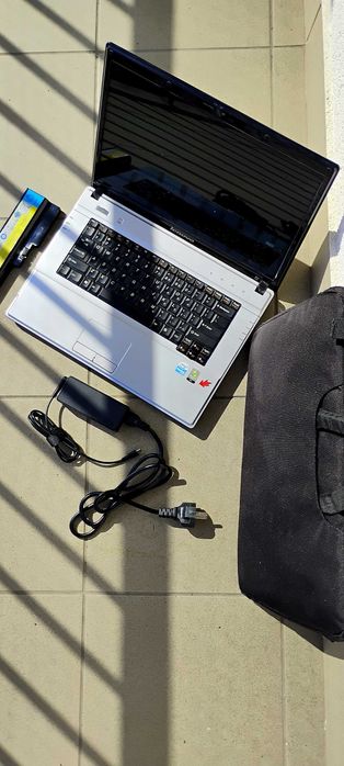 Laptop Lenovo IdeaPad G530 WiFi HDMi 15" DVD Kamerka RJ45 Ethernet OBD