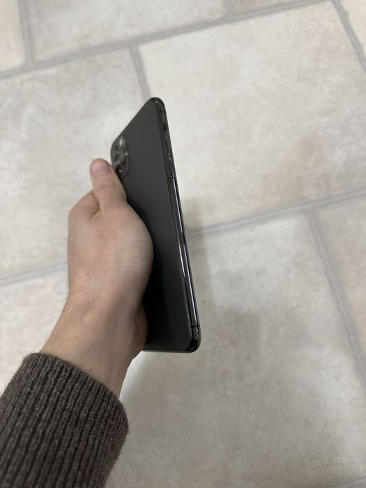 iPhone 11 Pro Max 256 GB Neverlock!