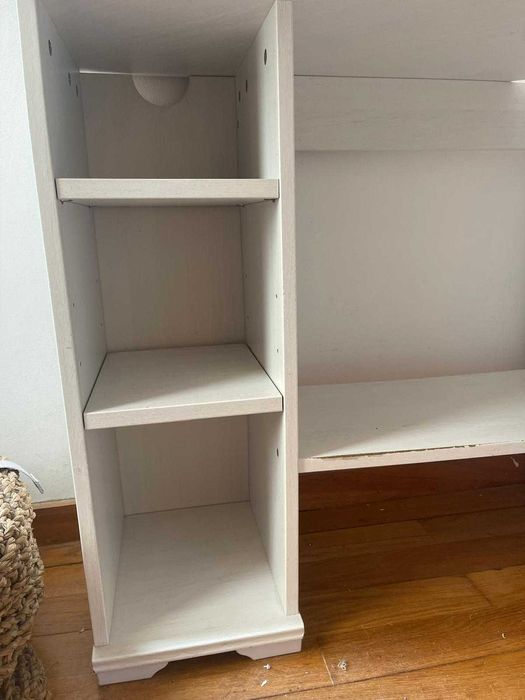 Secretária branca do IKEA