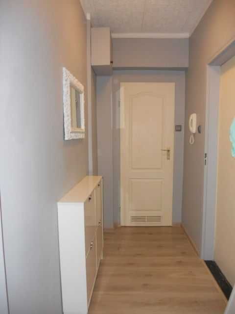 os. Zawadzkiego zadbana kawalerka, umeblowana 30m2, 1650zł.