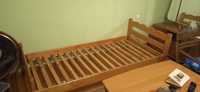 Łóżko drewniane...