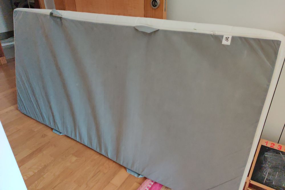 Colchão Montessori para criança