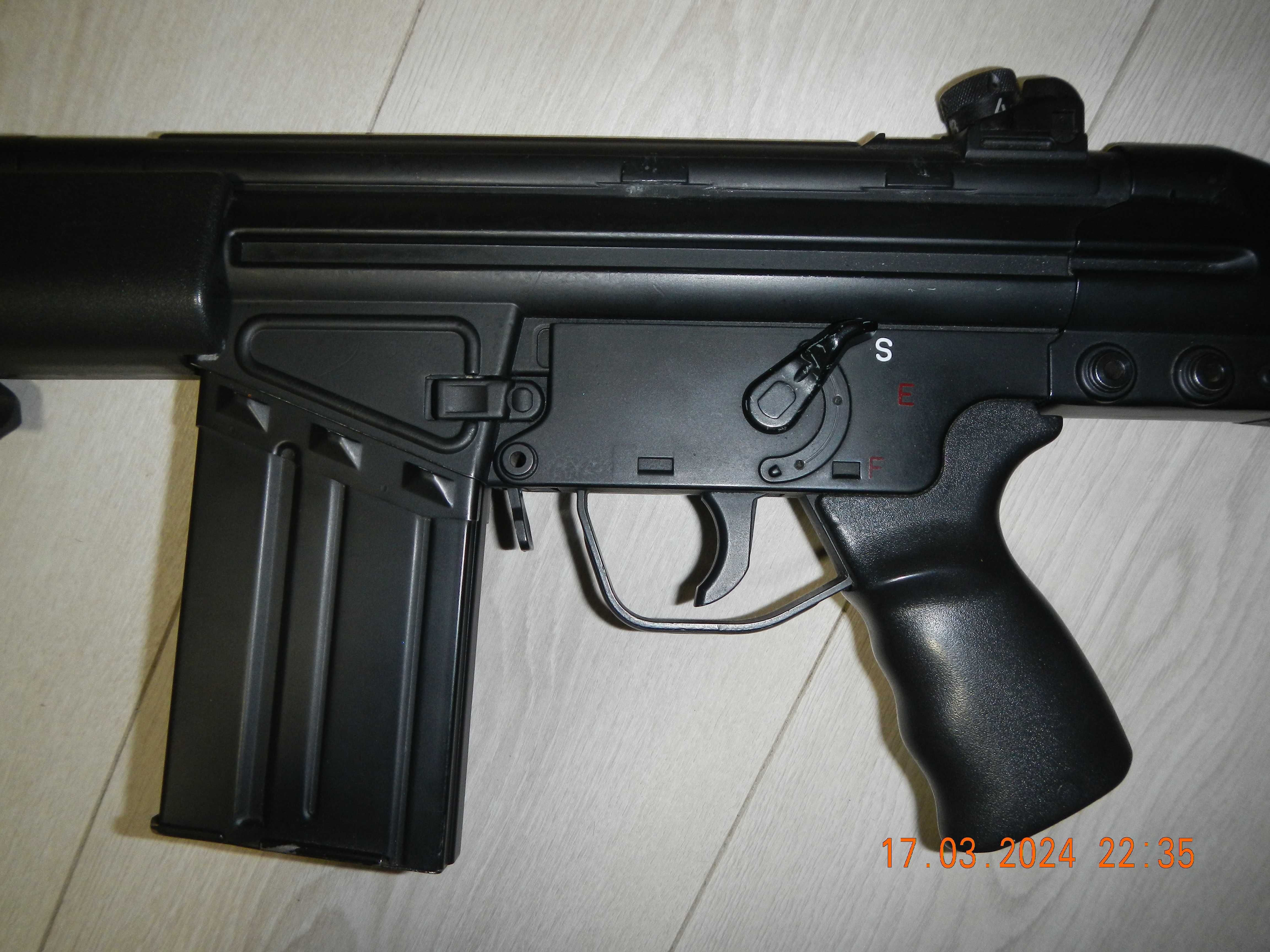 Іграшковий автомат Heckler & Koch G3SG1 виробництва  Classic Army