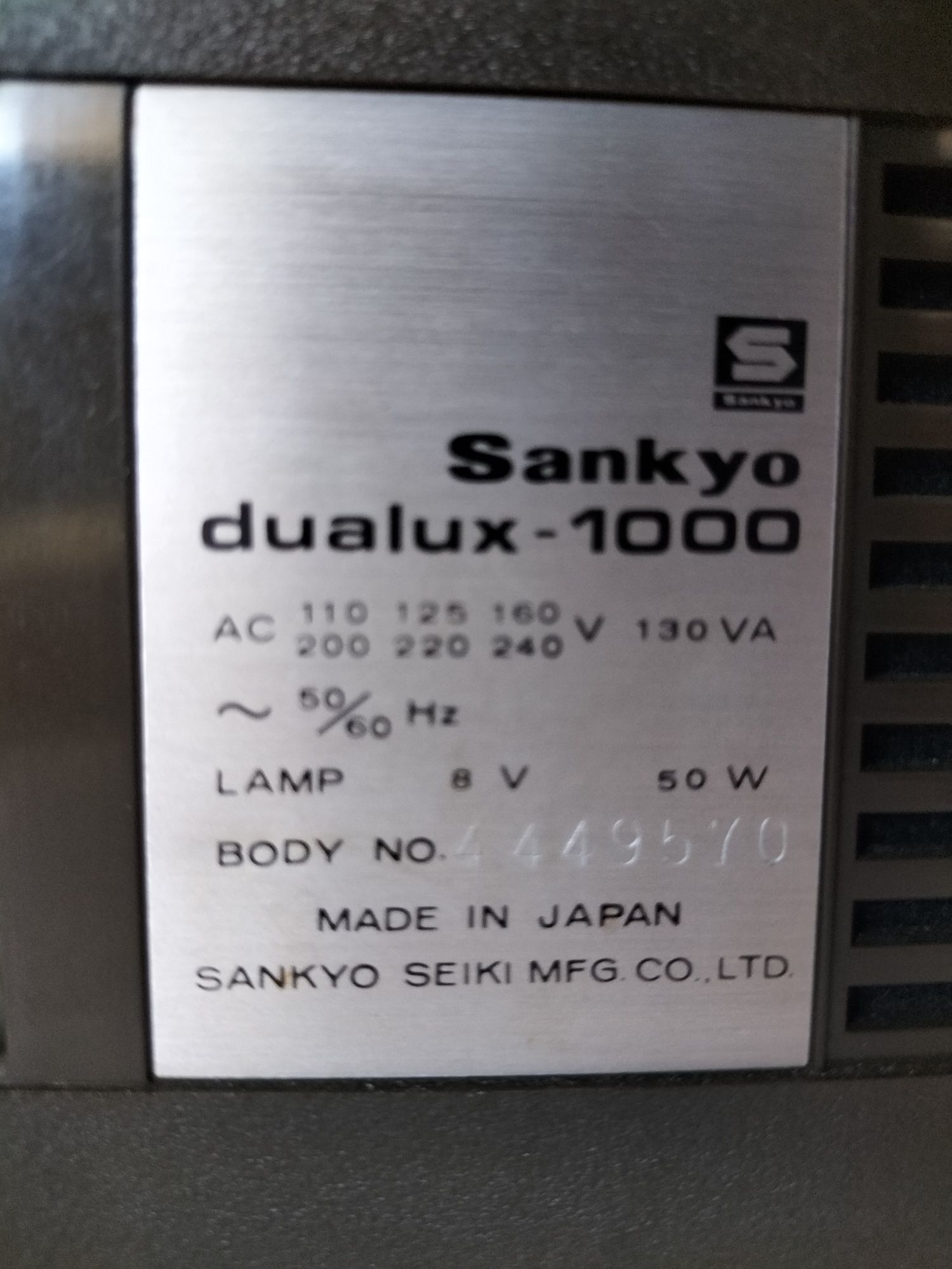 Projector SANKYO 1000 dualux 8mm com ajuste de velocidade