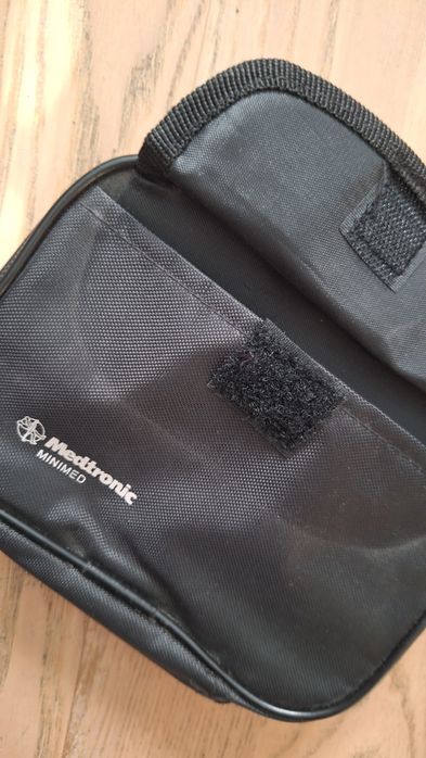 Etui medtronic przechowanie sprzętu medyczne
