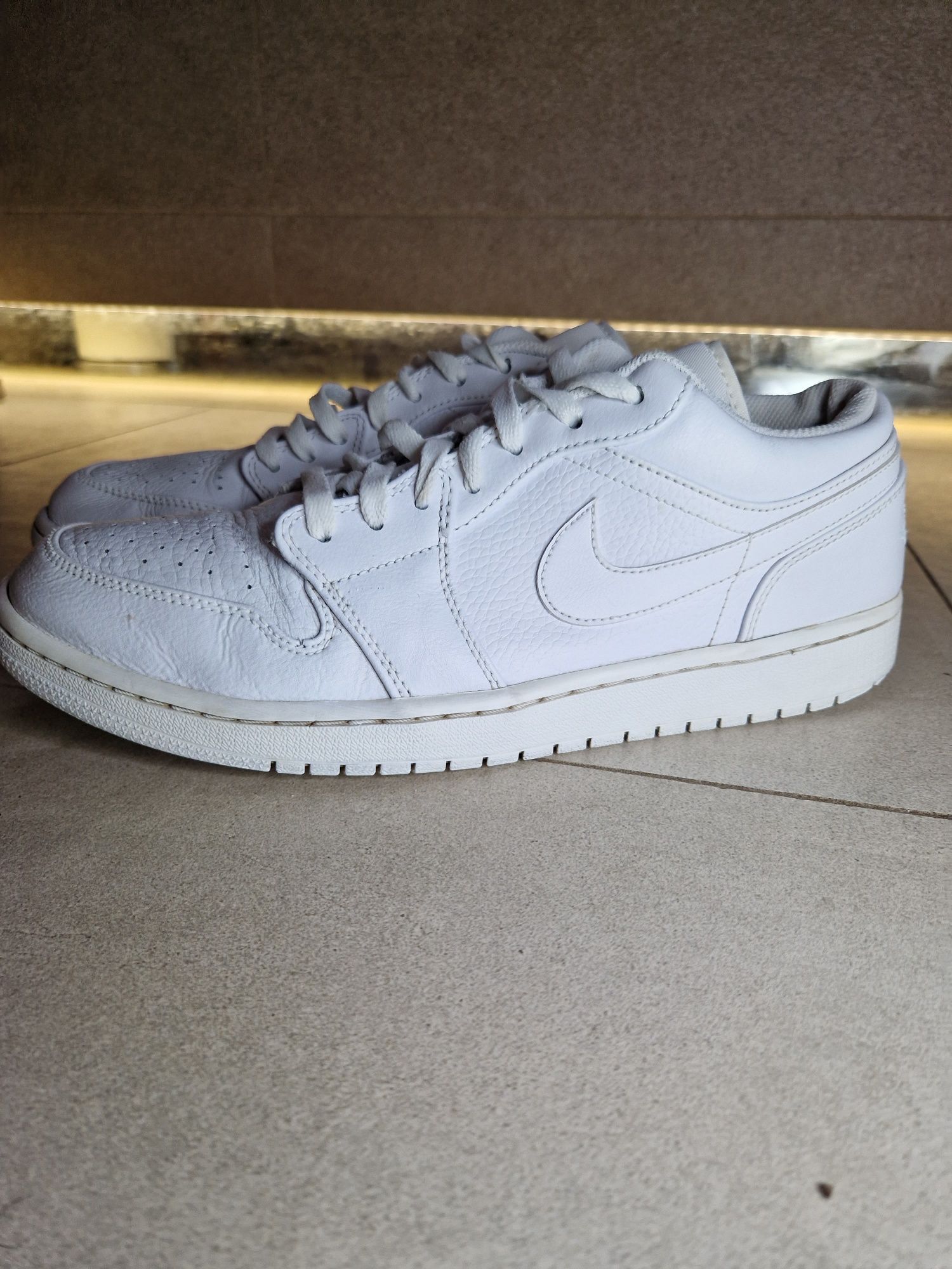 Nike Air Jordan 1 Low White rozmiar 46