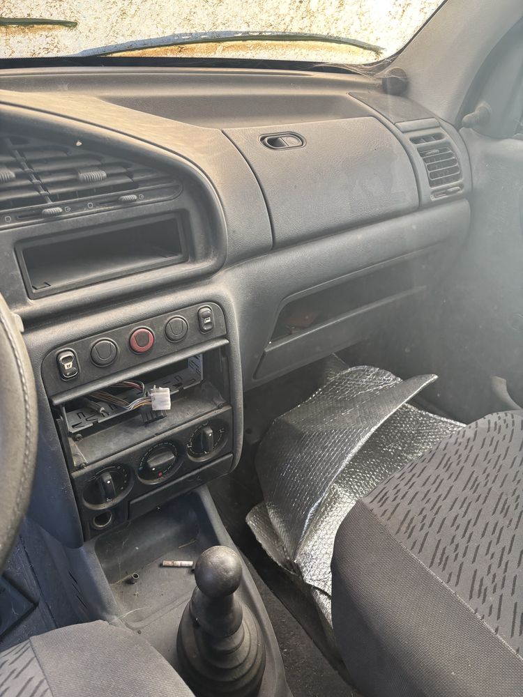 Citroen Berlingo 2.0hdi vendo ou troco