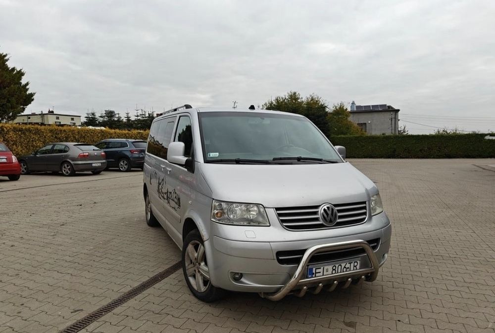 Volkswagen Multivan 2.5 TDI