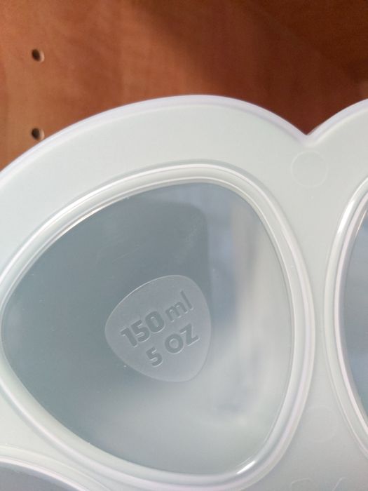 Beaba foremka taca na żywnośc dla dziecka 3m+ silikonowa 6x150ml