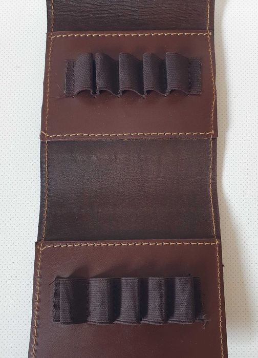 Bolsa Cartucheira vertical para 10 munições de caça grossa, 100% pele