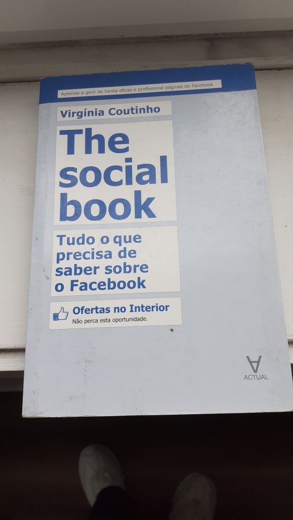 The social book Virgínia Coutinho