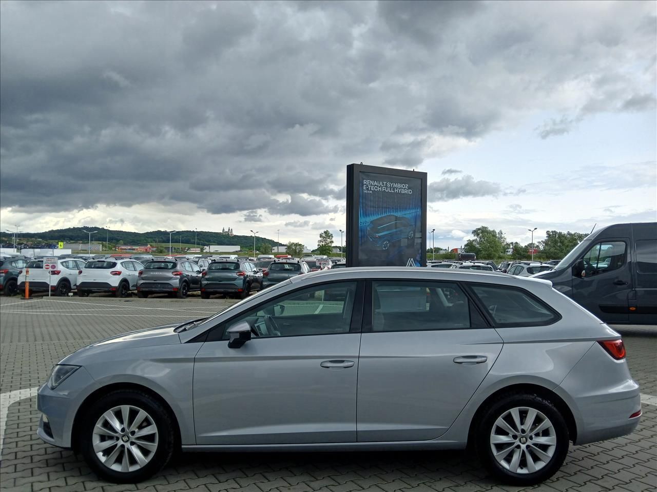 Seat Leon oferta dealera/FV23/STYLE DSG aut.,kamera,full LED,Android,alu.