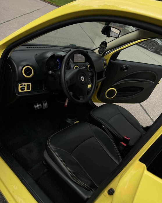 Sprzedam samochód Zhidou