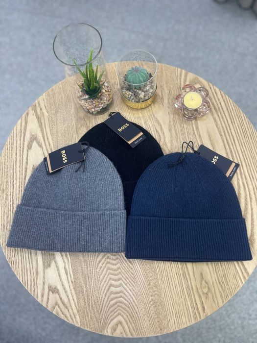 BOSS Чоловіча зимова шапка ,мужская шапка Розмір ONESIZE