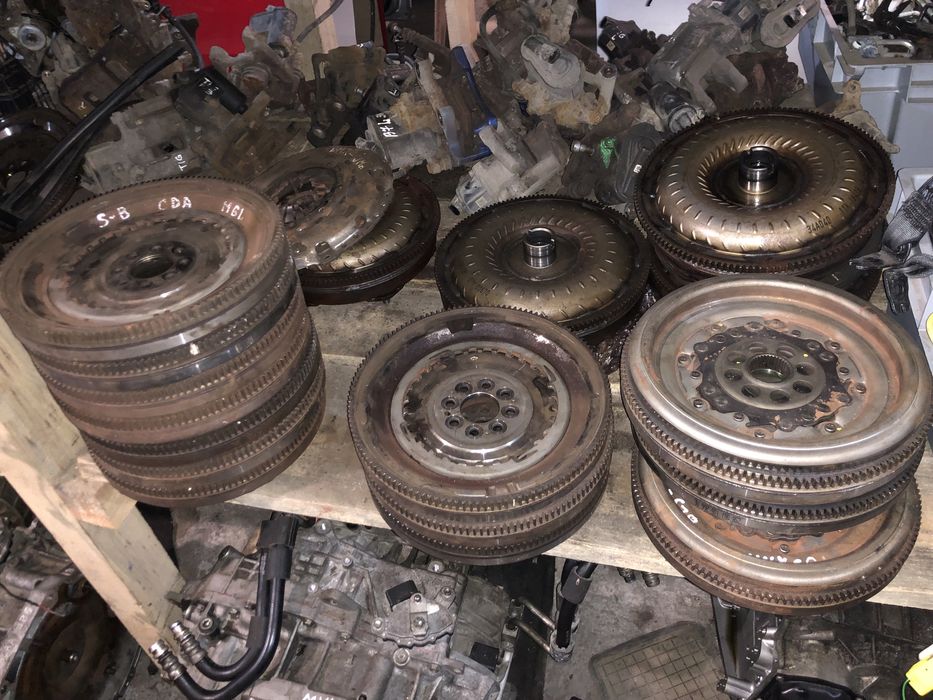 Сцепление демпфер маховик  passat b7 b6 tiguan 1 2 golf 6 7 Audi Skoda