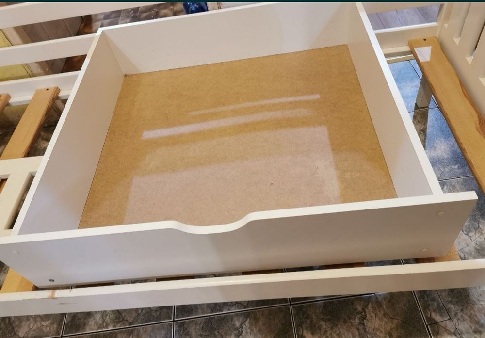 Łóżko piętrowe Lano Meble Ignaś używane 80x180 białe brak schodków