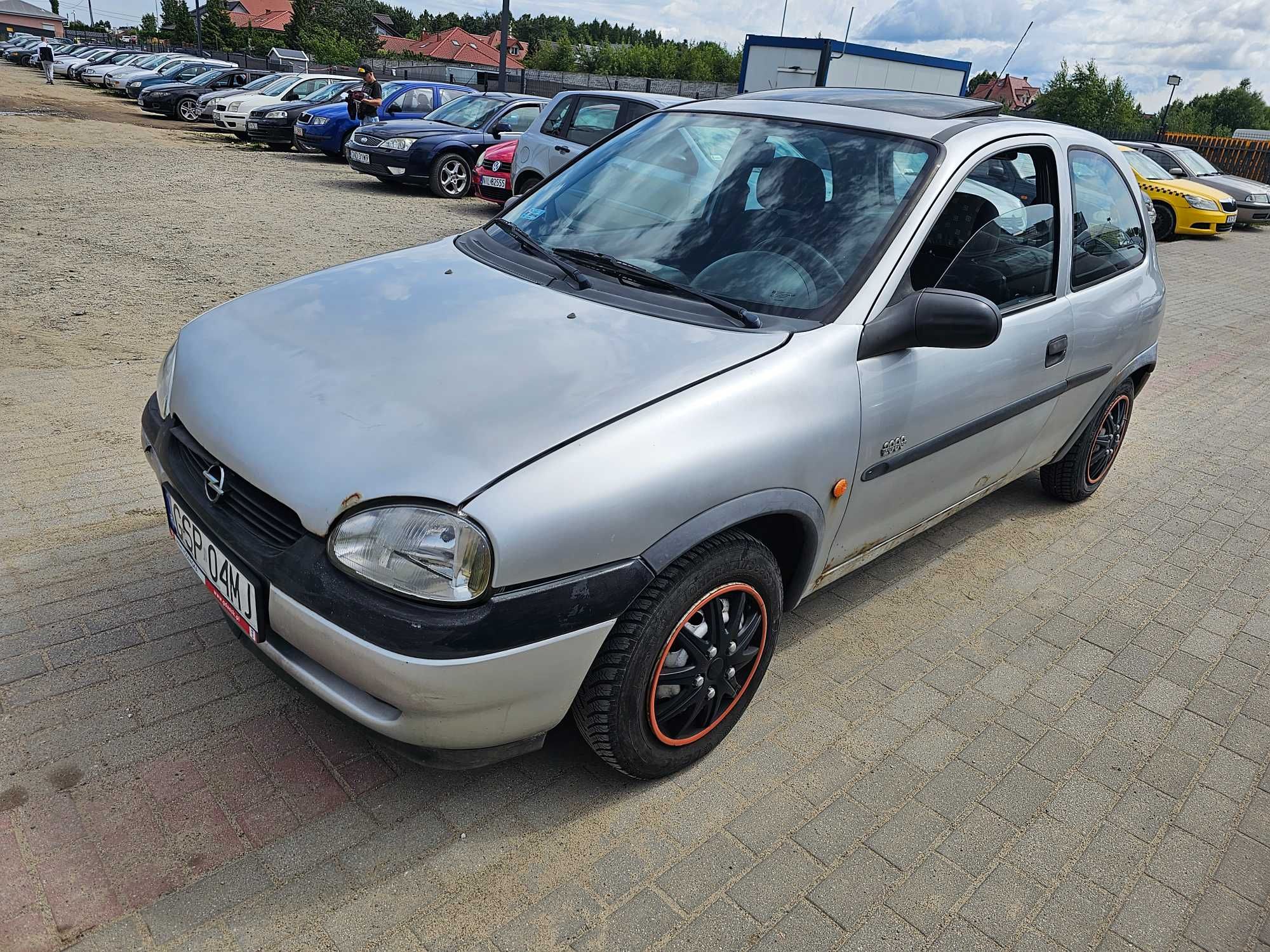 Opel Corsa 2000r. 1.0 benzyna 54KM / Opłaty Aktualne