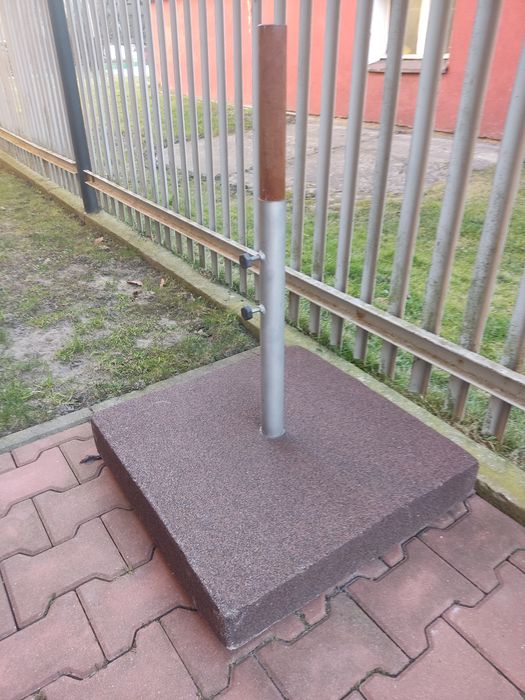 Podstawa pod parasol