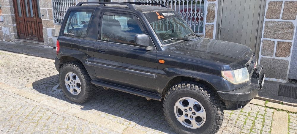 Mitsubishi Pagero Pinin em bom estado