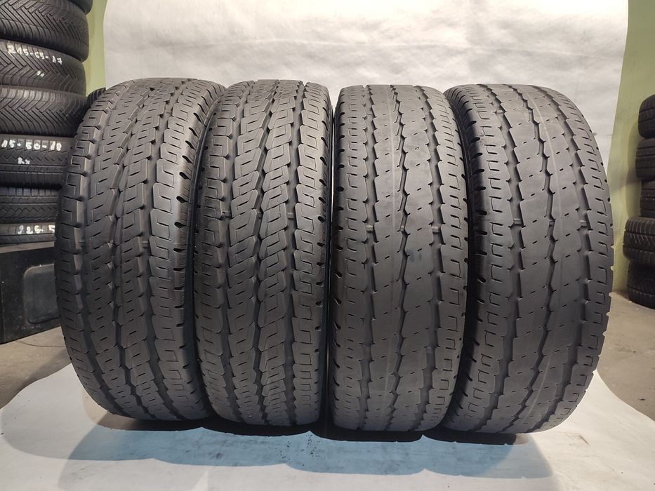 Continental VancoCamper 225/70 R16 CP  | 2x9mm 2x5,6mm |