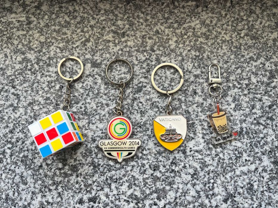 Porta-chaves diversos - novos